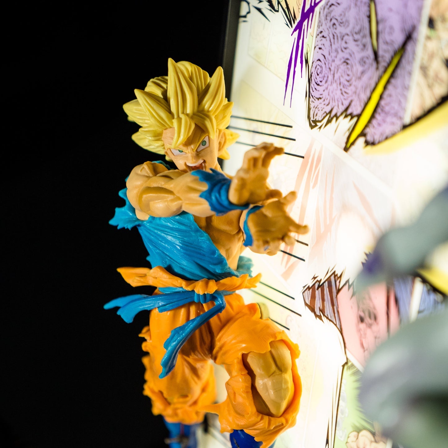 Goku vs. Frieza 3D Anime Light Art Sculpture